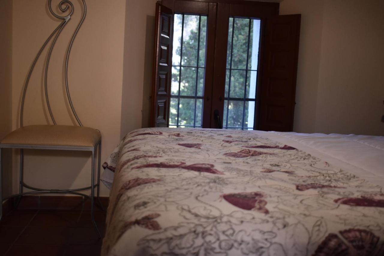 Hotel Rural El Refugio De Los Templarios Cabeza del Buey Bagian luar foto