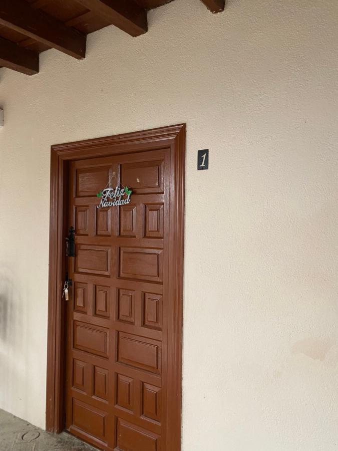 Hotel Rural El Refugio De Los Templarios Cabeza del Buey Bagian luar foto